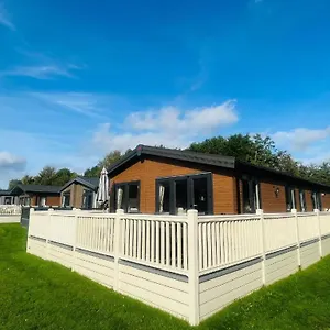 Holiday home Rosie's Rest With Hot Tub, Barmby on the Moor